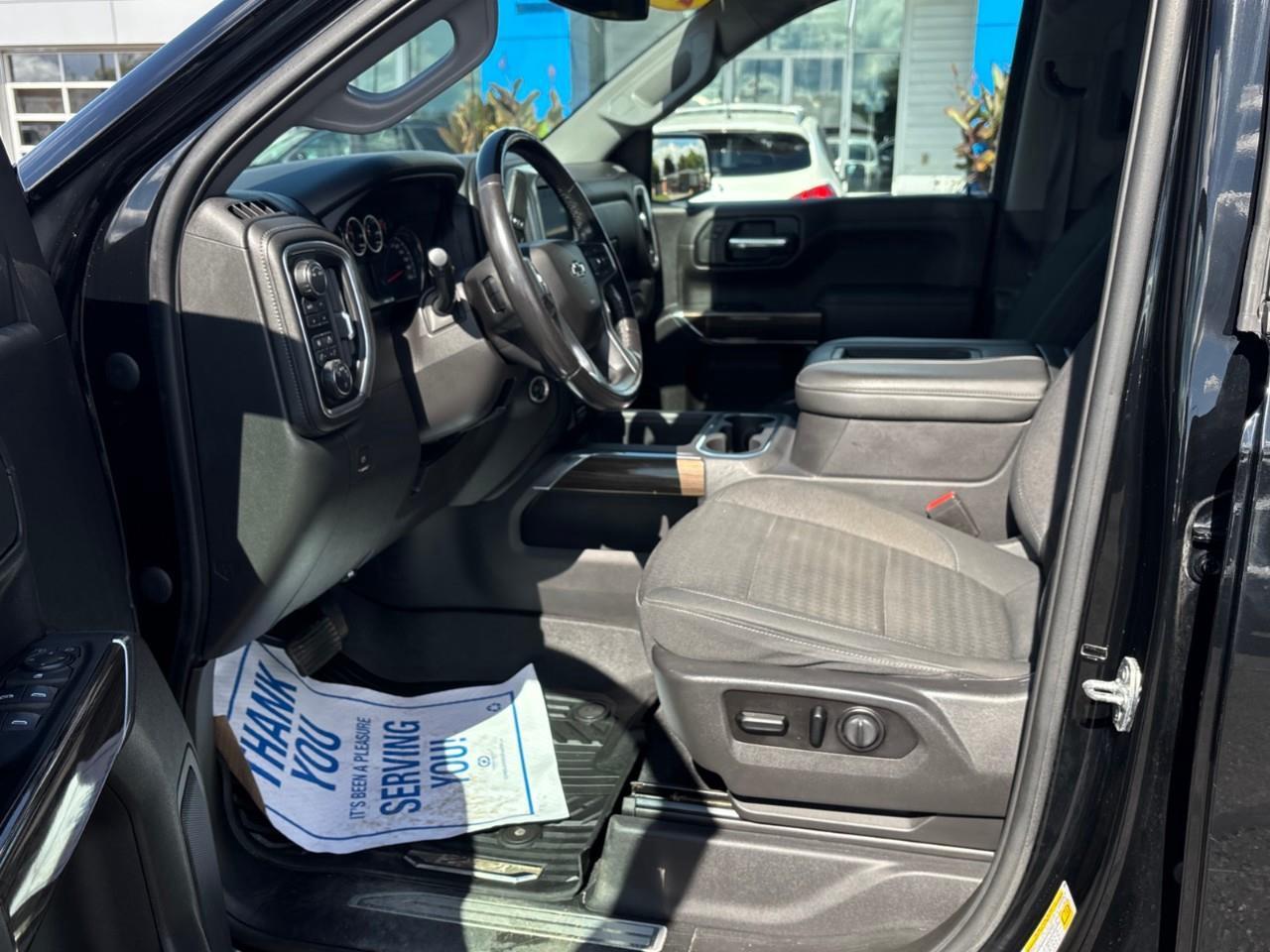 2021 Chevrolet Silverado 1500 LT Trail Boss Used 2021 5 Passenger V8 Gas Powered Crew Cab 4X4 Truck with a 2 Factory Installed LIft, Heated Front Seats, Heated Steering Wheel and a 8 Diagonal Touchscreen Radio with Apple CarPlay and Android Aut Photo