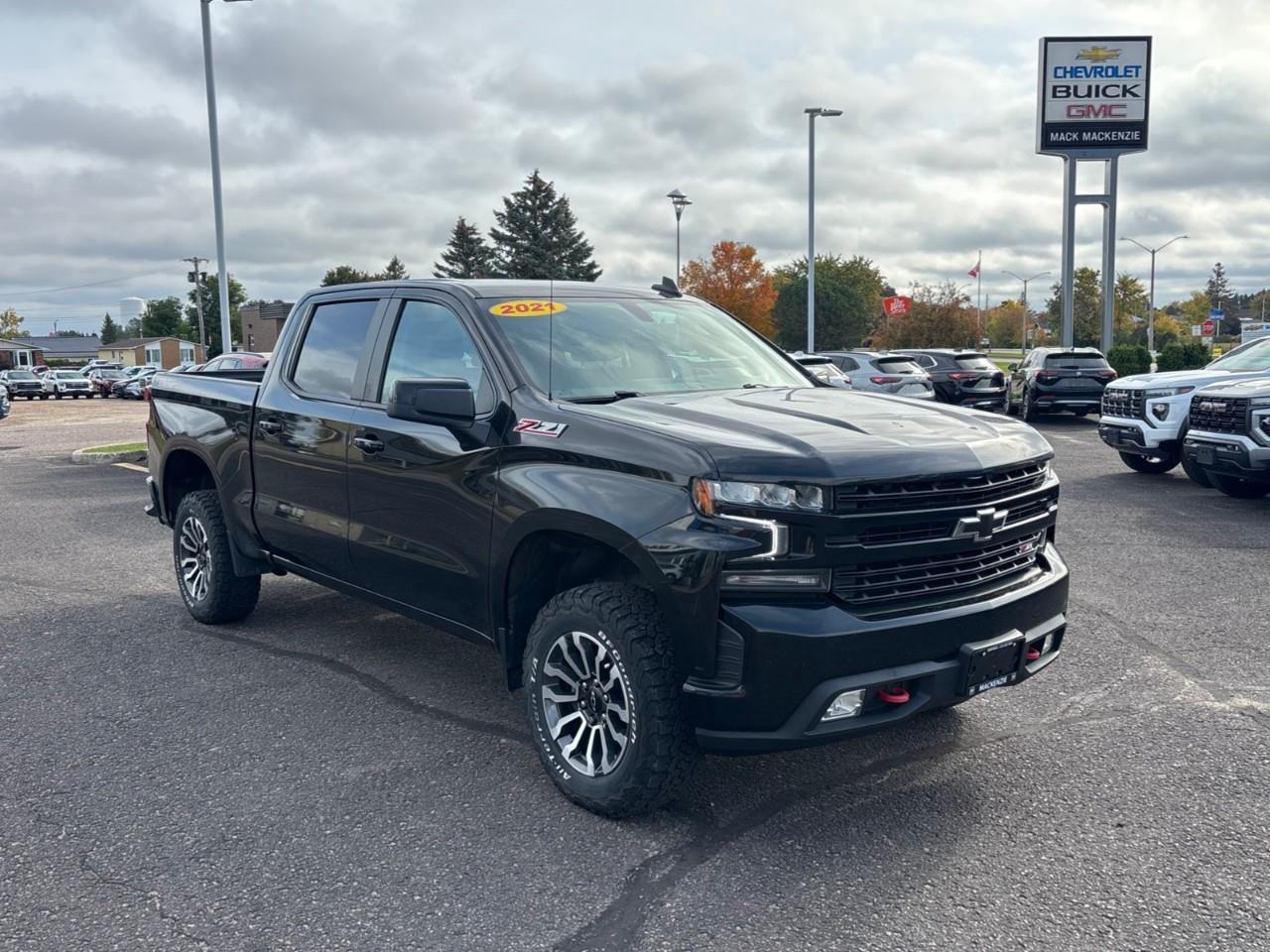 2021 Chevrolet Silverado 1500 LT Trail Boss Used 2021 5 Passenger V8 Gas Powered Crew Cab 4X4 Truck with a 2 Factory Installed LIft, Heated Front Seats, Heated Steering Wheel and a 8 Diagonal Touchscreen Radio with Apple CarPlay and Android Aut Photo