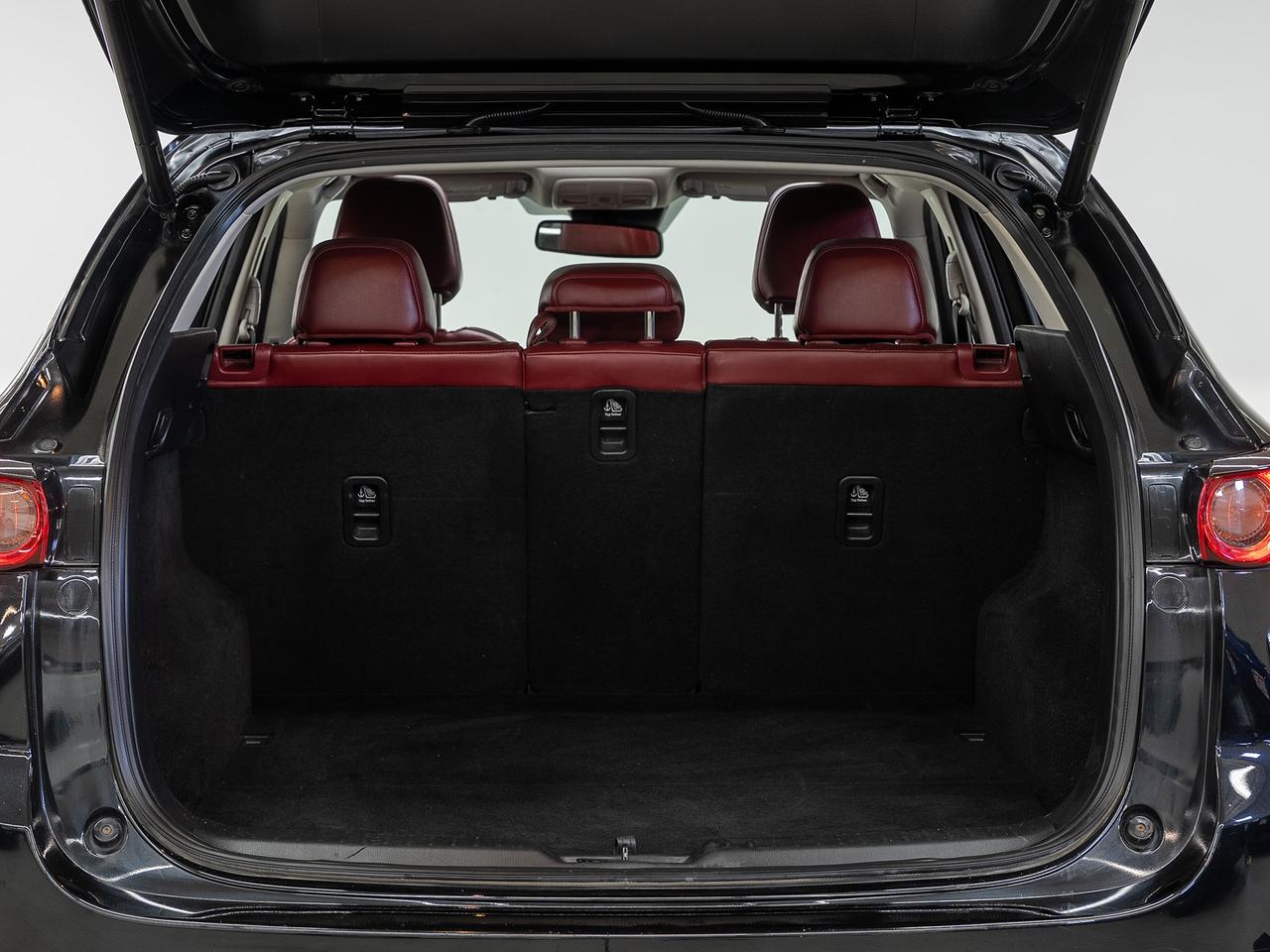2021 Mazda CX-5 KURO AWD | Sunroof | Red Leather | BSM | CarPlay