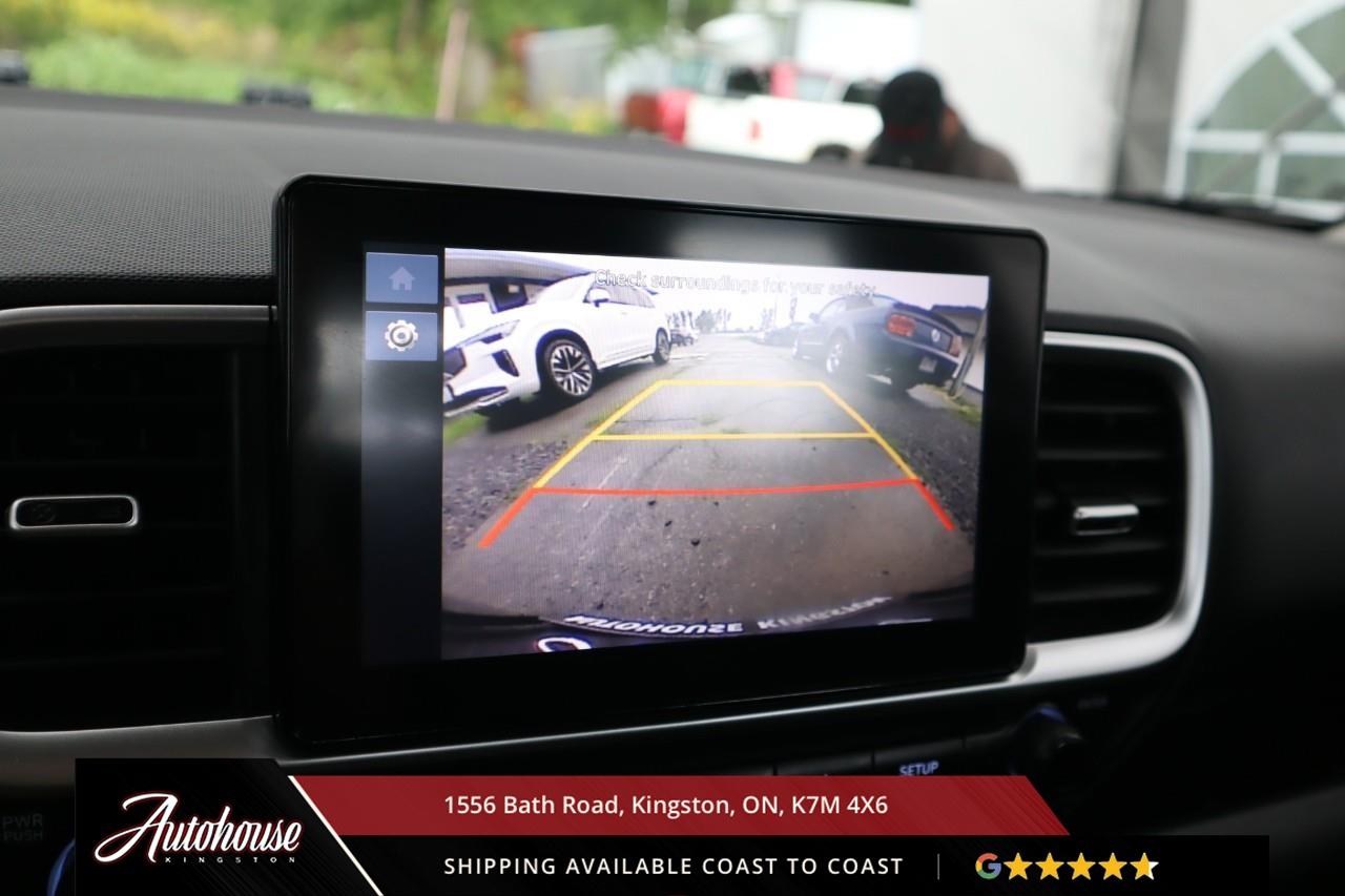 2025 Hyundai Venue Preferred HEATED SEATS - HEATED WHEEL Photo