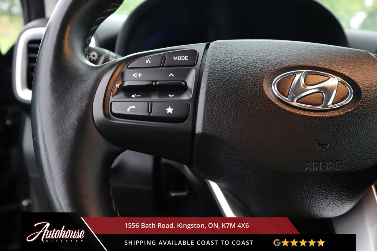 2025 Hyundai Venue Preferred REARVIEW CAMERA - HEATED SEATS Photo