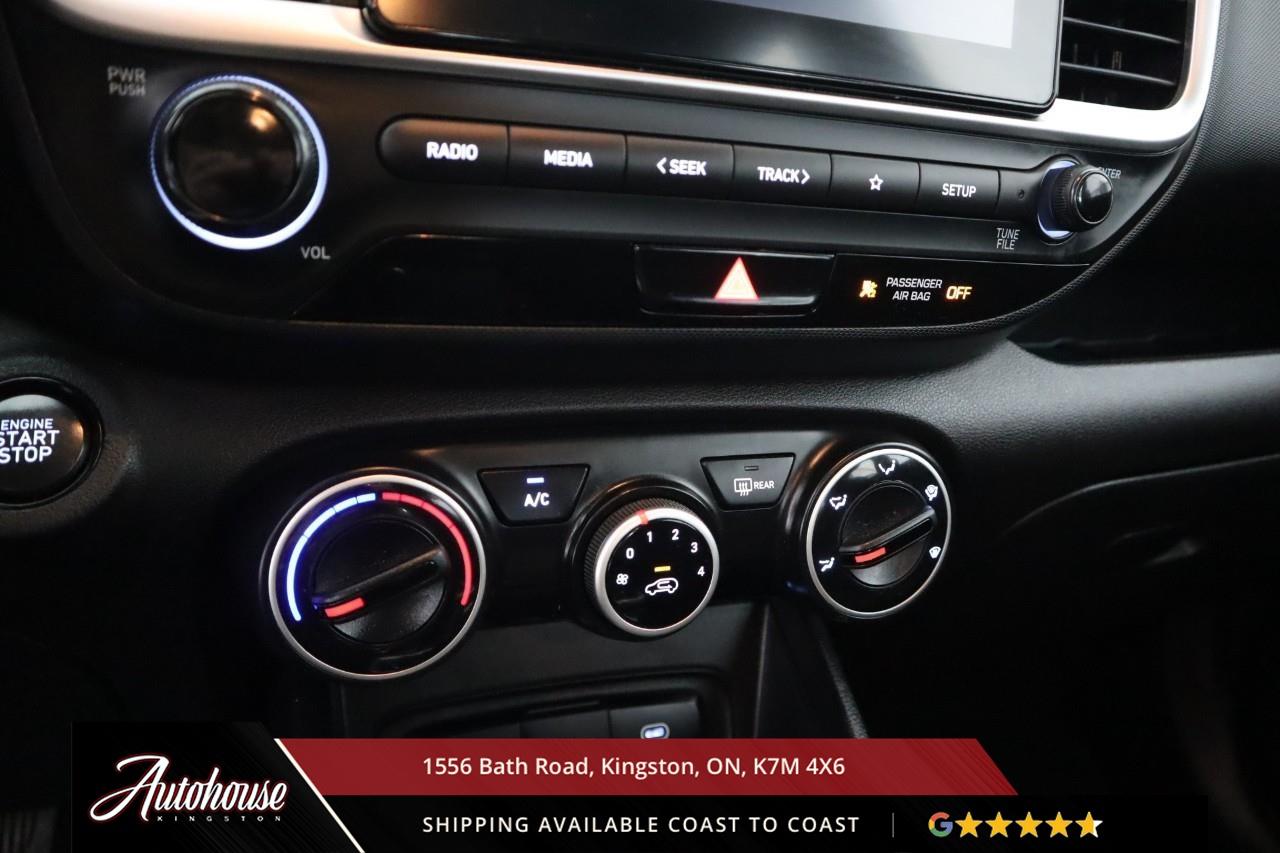 2025 Hyundai Venue Preferred REARVIEW CAMERA - HEATED SEATS Photo