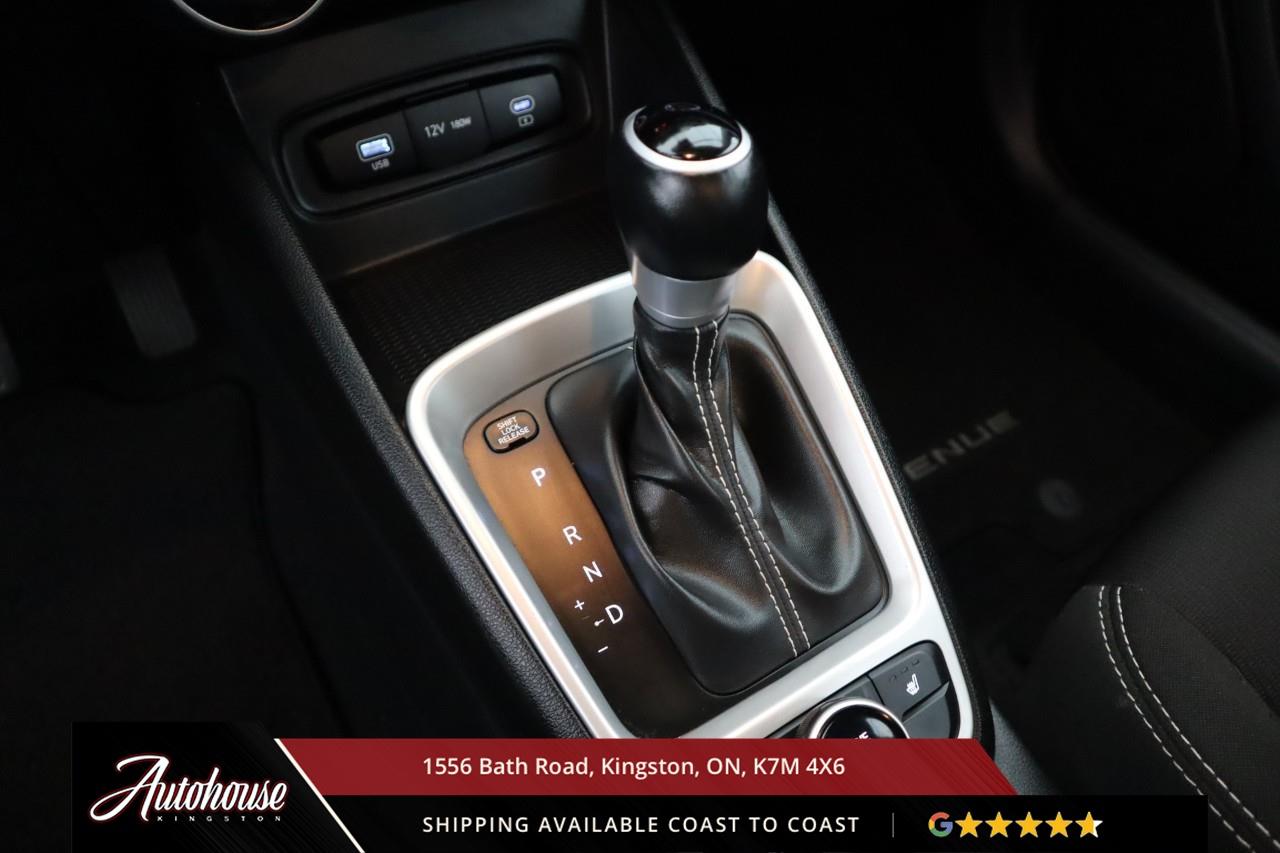 2025 Hyundai Venue Preferred REARVIEW CAMERA - HEATED SEATS Photo