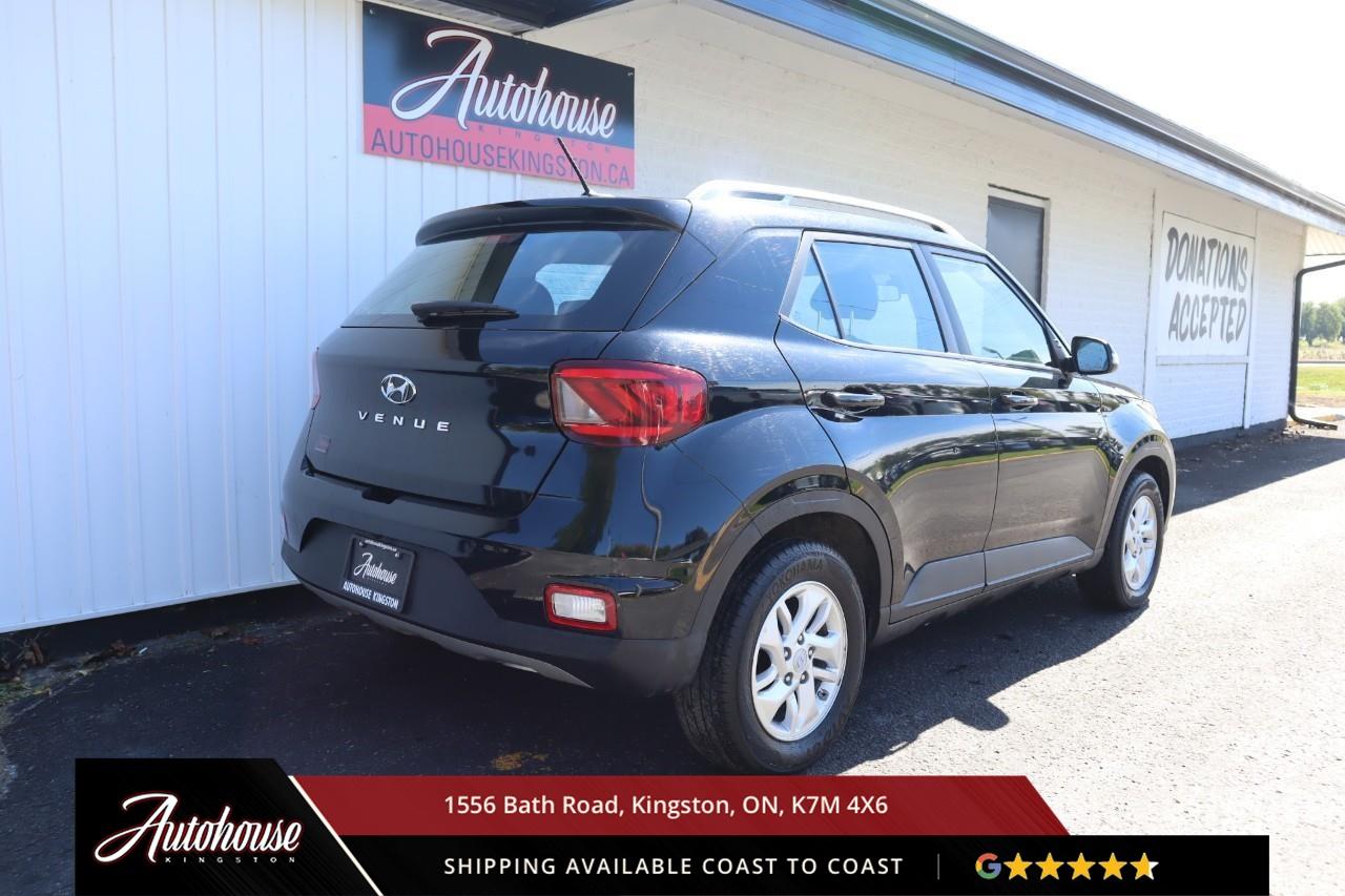 2025 Hyundai Venue Preferred REARVIEW CAMERA - HEATED SEATS Photo