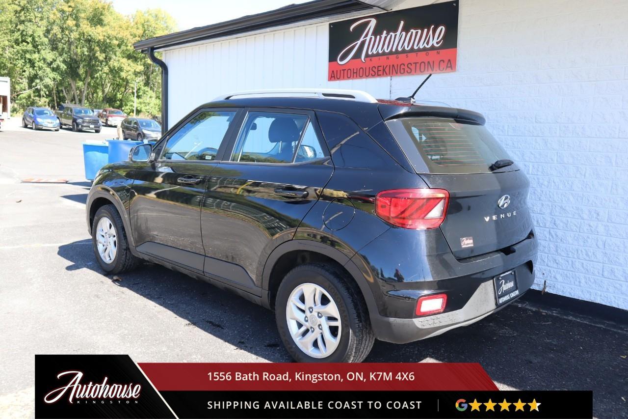 2025 Hyundai Venue Preferred REARVIEW CAMERA - HEATED SEATS Photo