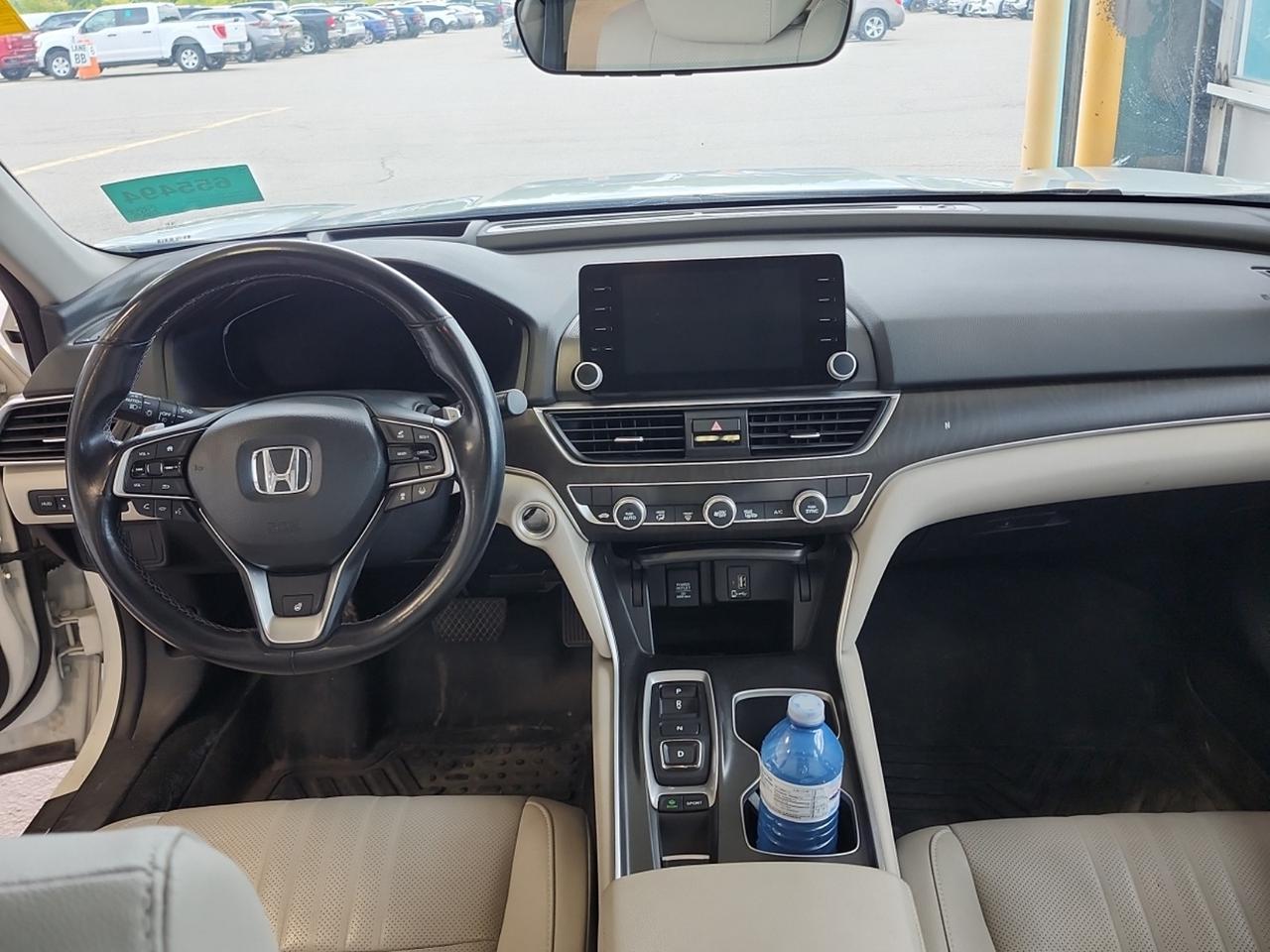 2019 Honda Accord Touring - LOADED!! HEADS-UP DISPLAY, REMOTE START! Photo