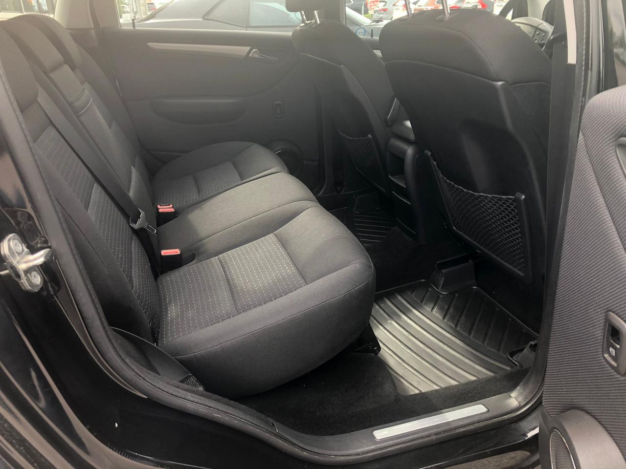 2011 Mercedes-Benz B-Class B 200, CERTIFIED WITH 3 YRS WARRANTY INCLUDED Photo