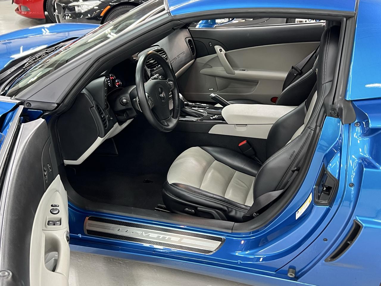 2010 Chevrolet Corvette Z16 Grand Sport w/3LT Photo