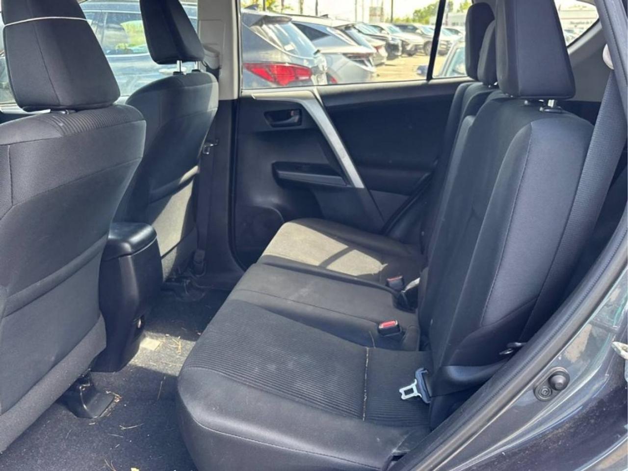 2017 Toyota RAV4 * AWD * LE * LE Photo