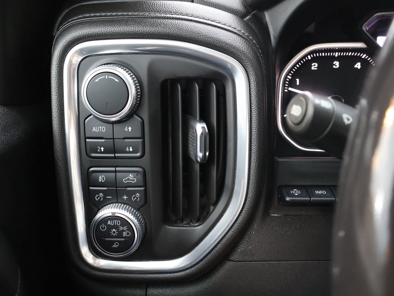 2019 GMC Sierra 1500 V8 DENALI 4WD CREW *ACCIDENT FREE* CAMERA NAV BLUETOOTH LEATHER HEATED SEATS SUNROOF CRUISE ALLOYS Photo