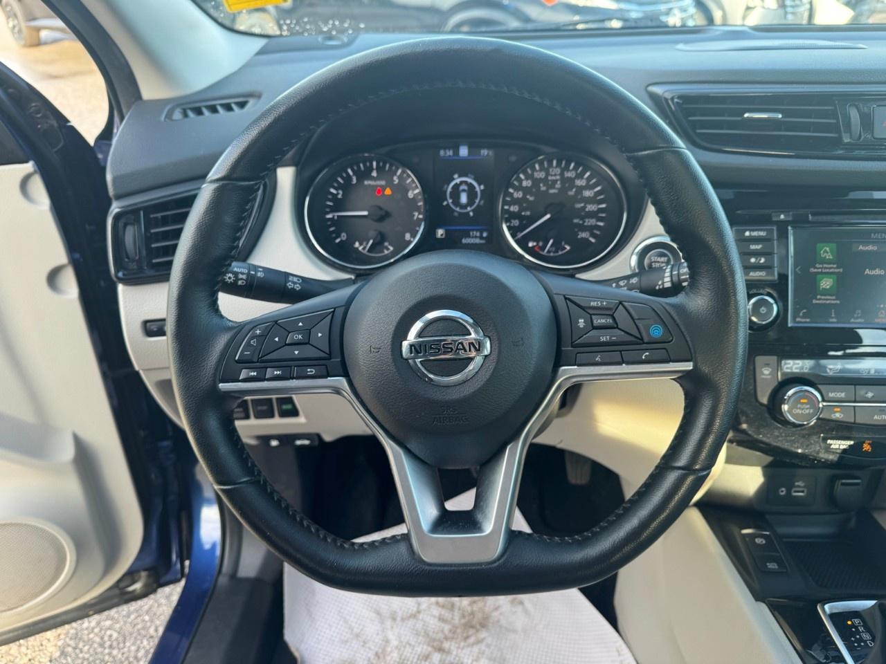 2022 Nissan Qashqai AWD SL CVT Photo