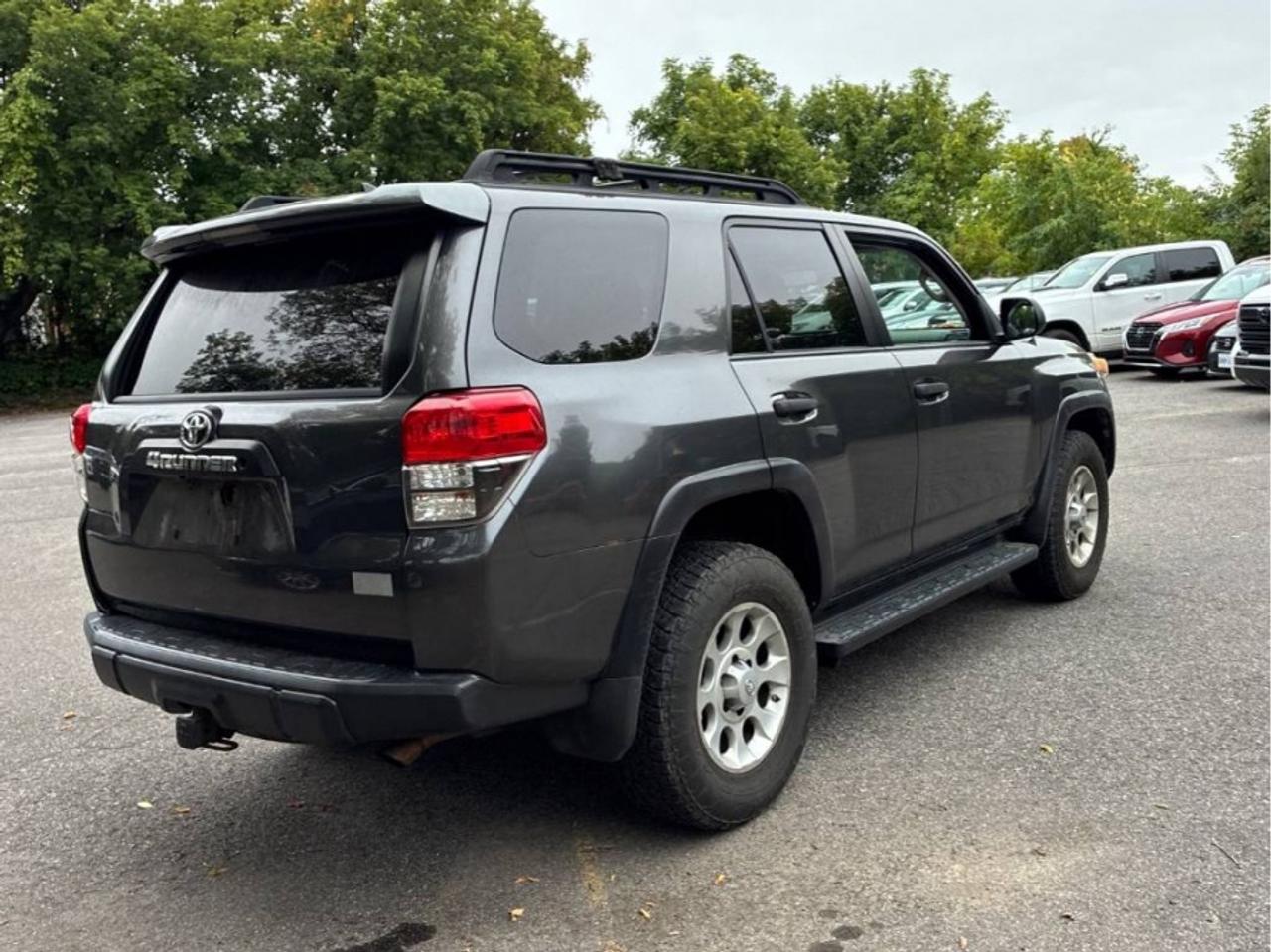 2012 Toyota 4Runner * NO ACCIDENTS * " Photo5
