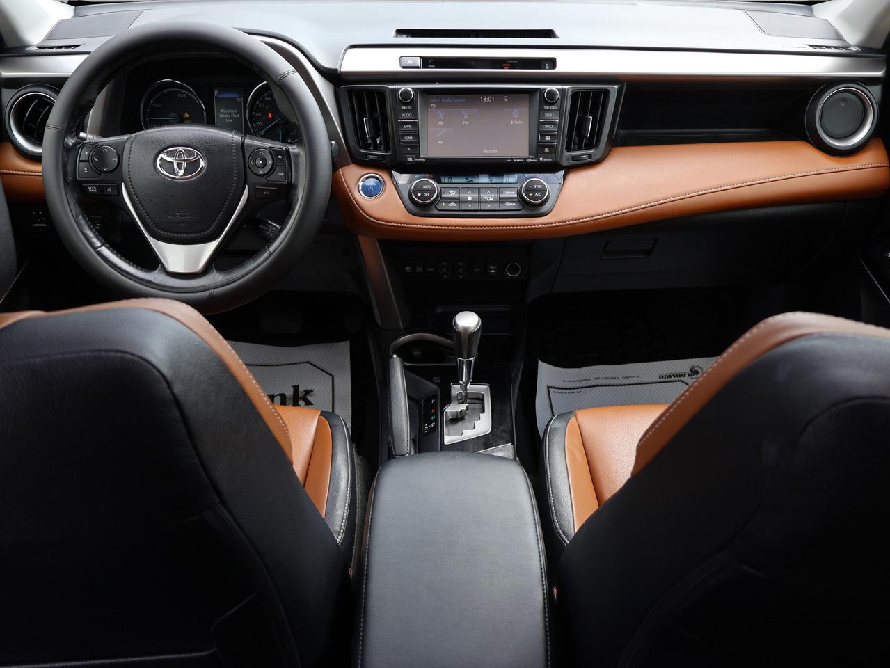 2016 Toyota RAV4 Hybrid LIMITED AWD HYBRID CERTIFIED *SERVICE RECORDS*2ND WINTER* CAMERA NAV BLUETOOTH LEATHER HEATED SEATS SUNROOF CRUISE ALLOYS Photo