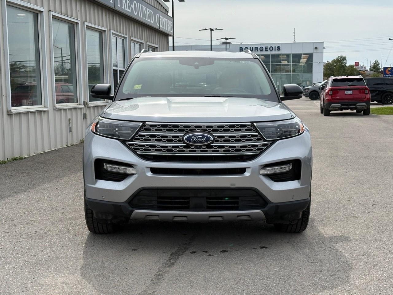 2022 Ford Explorer Limited 4WD Photo