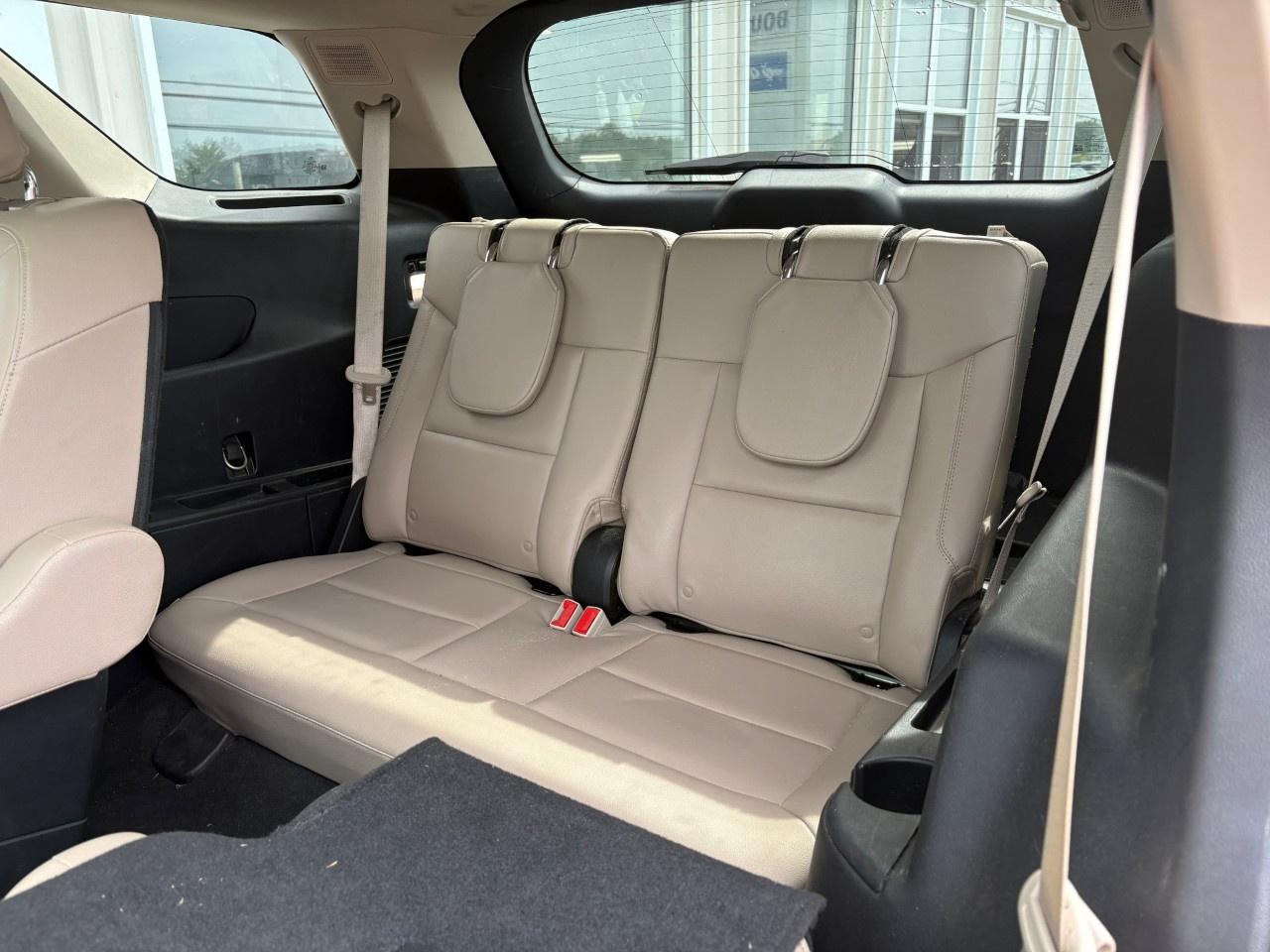 2022 Ford Explorer Limited 4WD Photo