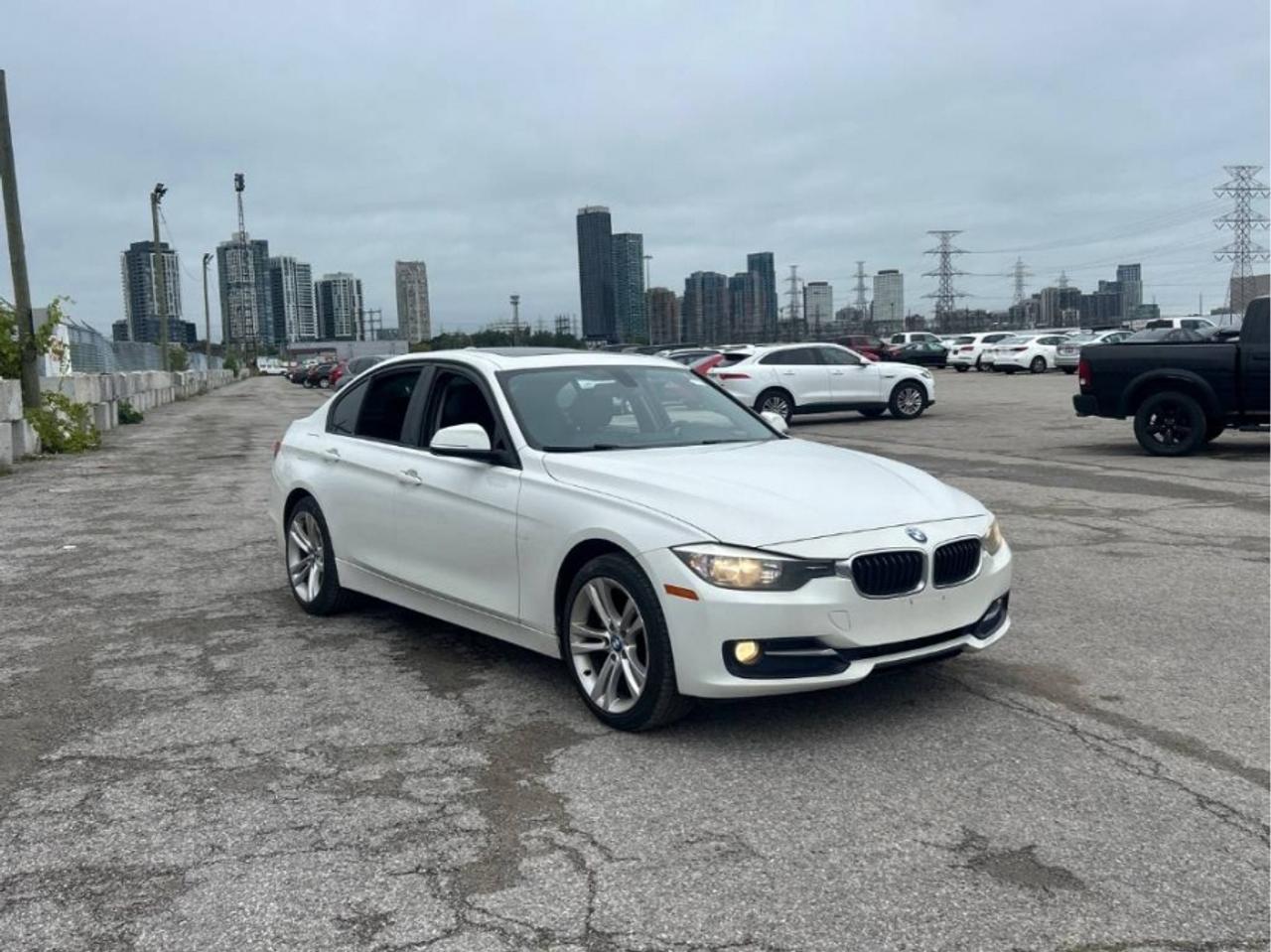 2014 BMW 3 Series * 320I XDRIVE * AWD * NO ACCIDENT 320I XDRIVE Photo3