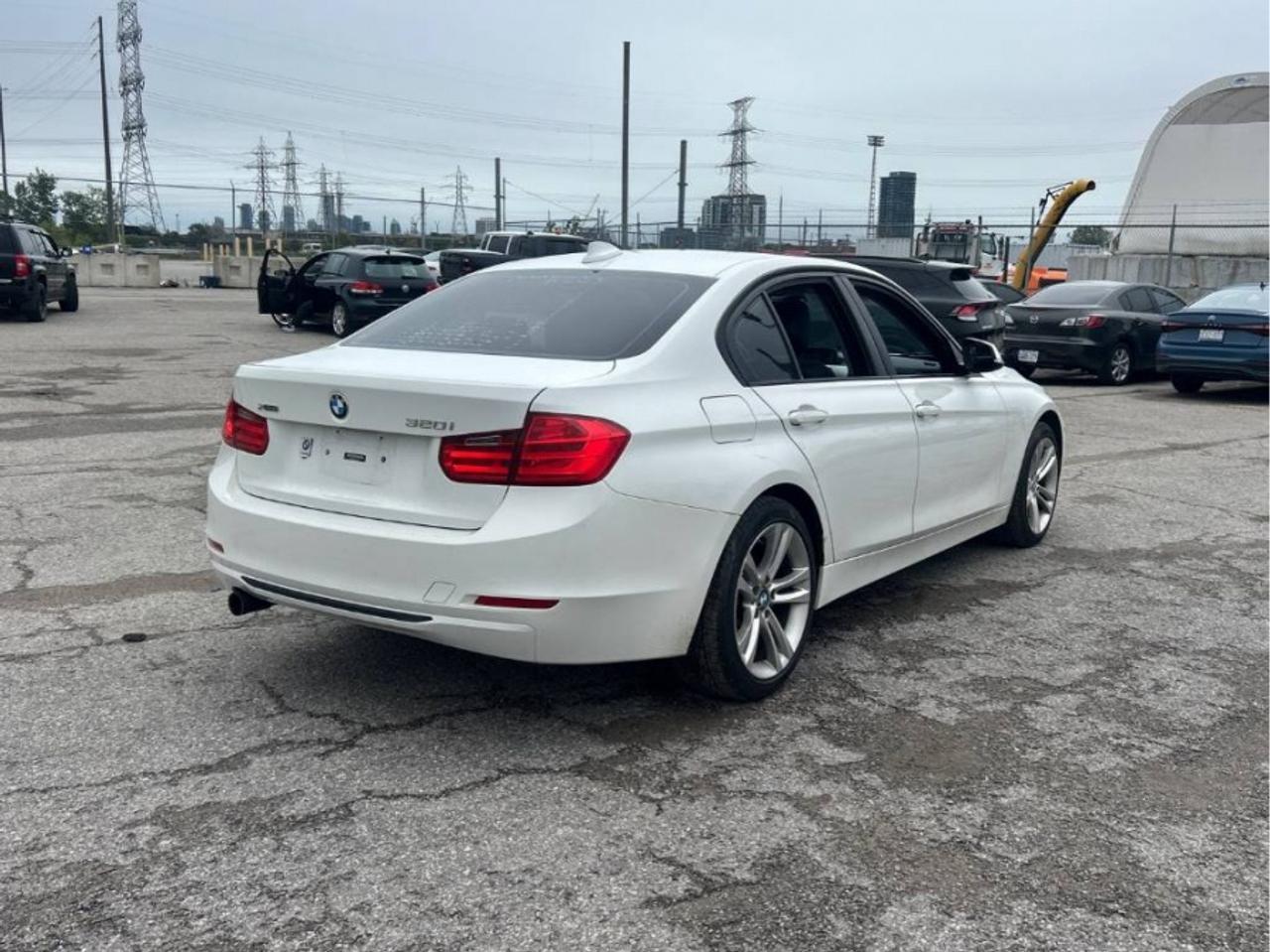 2014 BMW 3 Series * 320I XDRIVE * AWD * NO ACCIDENT 320I XDRIVE Photo1