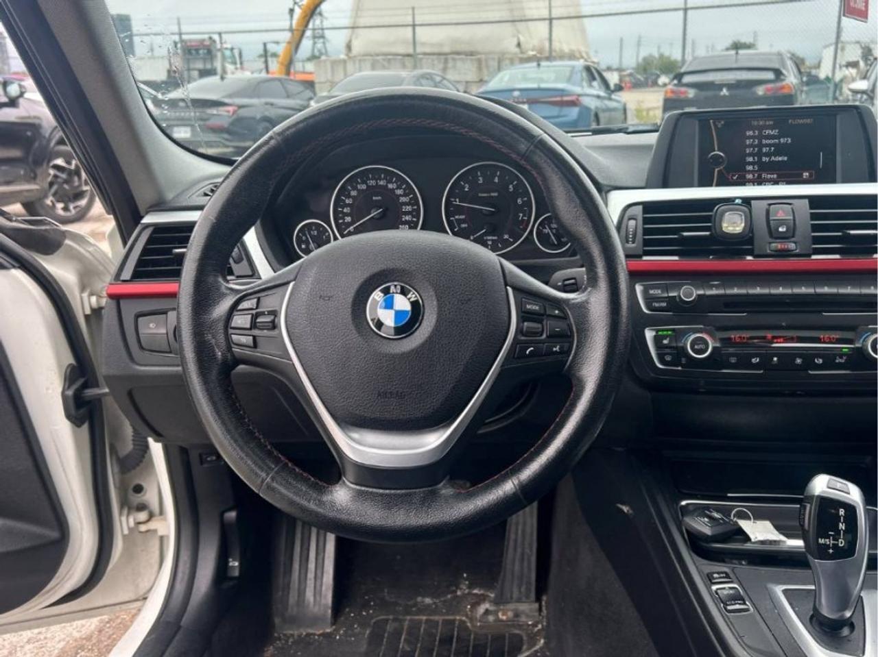 2014 BMW 3 Series * 320I XDRIVE * AWD * NO ACCIDENT 320I XDRIVE Photo