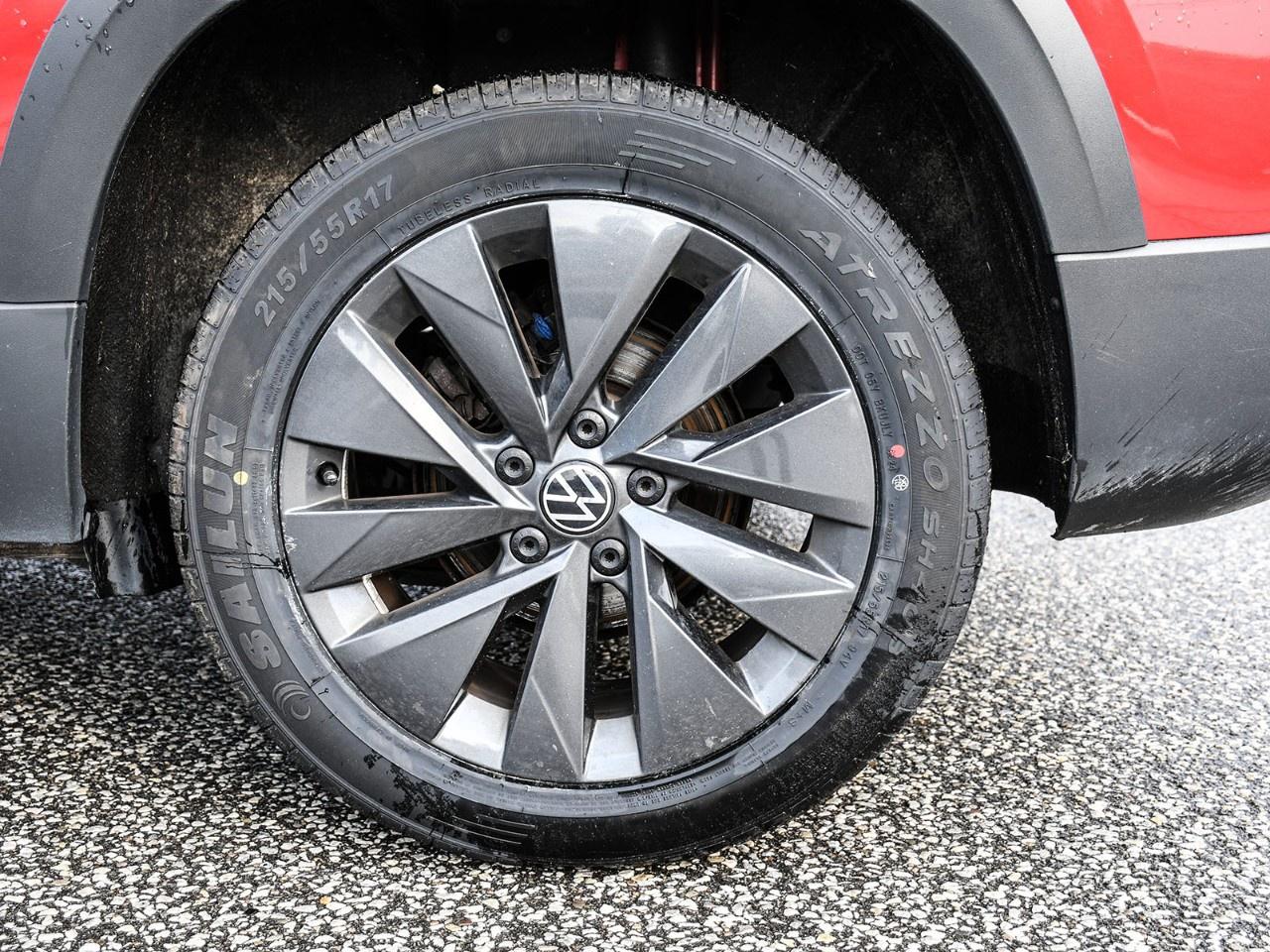 2024 Volkswagen Taos Comfortline FWD Photo