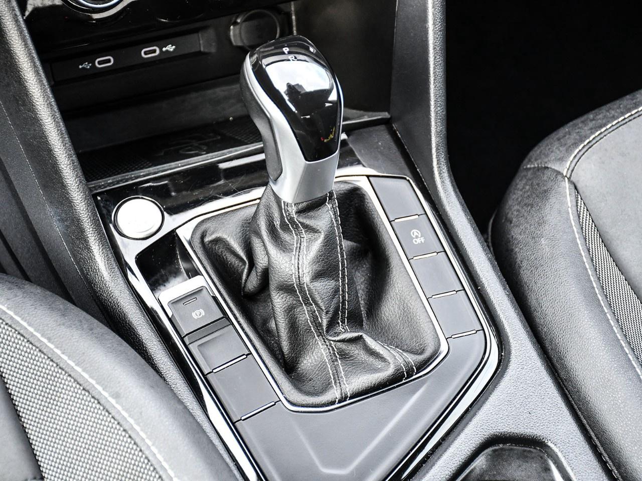 2024 Volkswagen Taos Comfortline FWD Photo