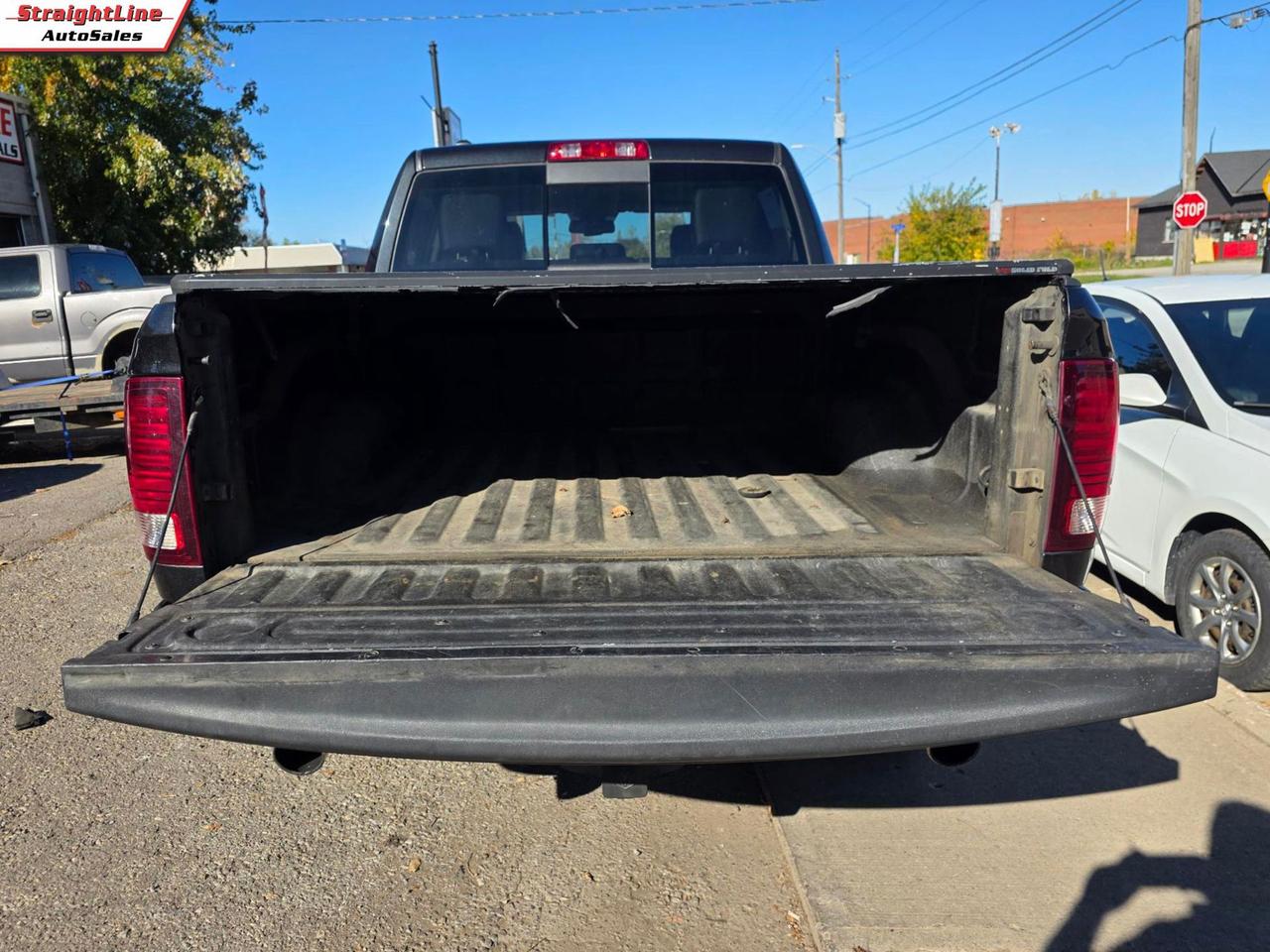 2016 RAM 1500 Sport Crew Cab SWB 4WD - One Owner, No Accidents Photo