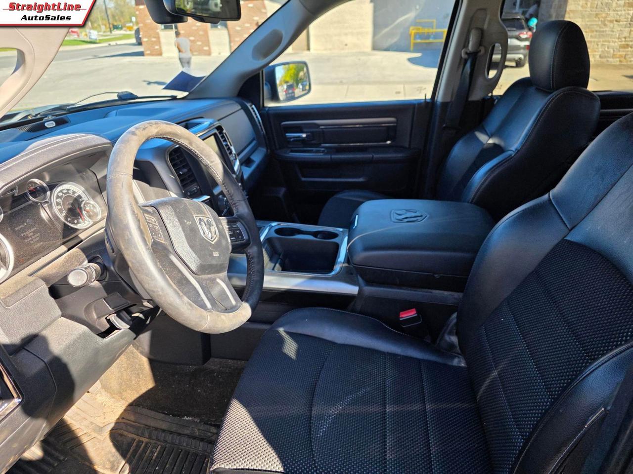 2016 RAM 1500 Sport Crew Cab SWB 4WD - One Owner, No Accidents Photo