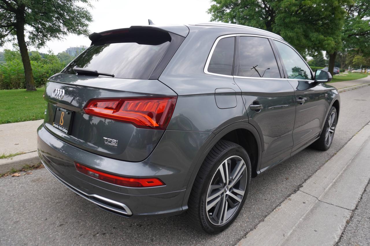 2018 Audi Q5 S-LINE / ONE OWNER / NO ACCIDENTS / TECHNIK / QUATTRO Photo