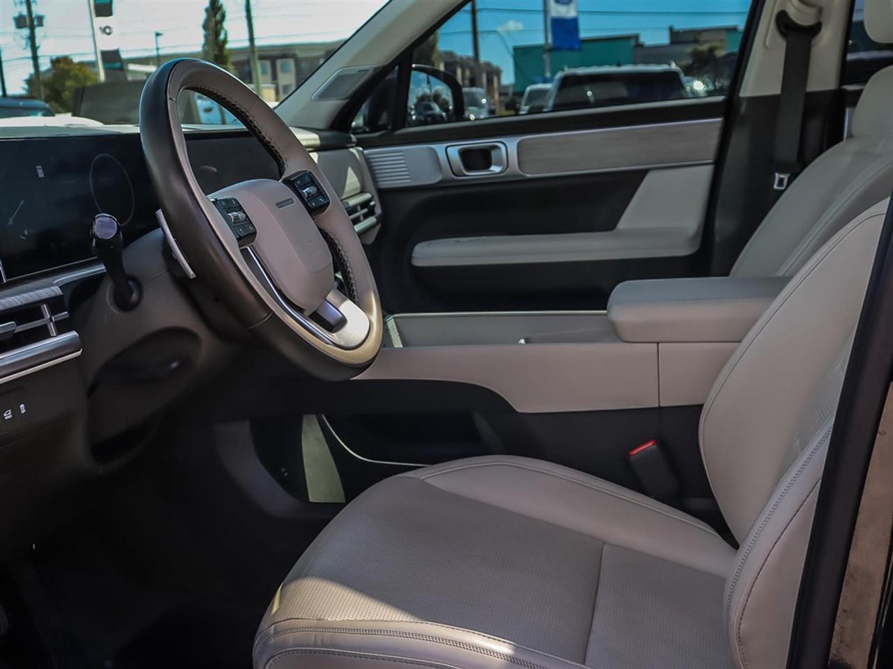 2024 Hyundai Santa Fe Ultimate Calligraphy AWD w/Beige Interior Photo