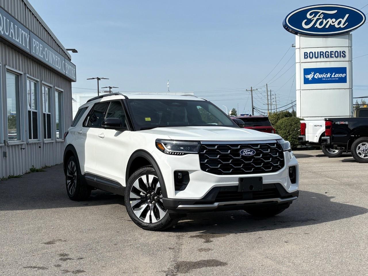 2027 Ford Explorer Platinum 4WD Photo0