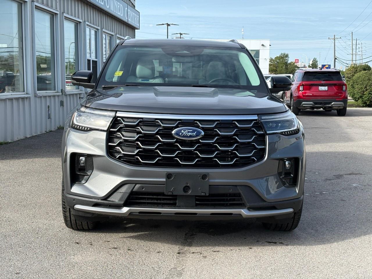 2026 Ford Explorer Platinum 4WD Photo