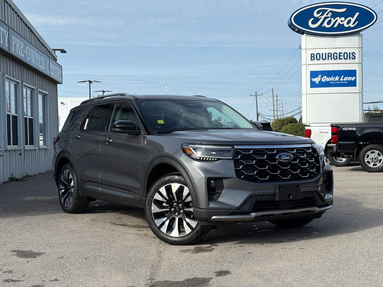 2026 Ford Explorer Platinum 4WD Photo0