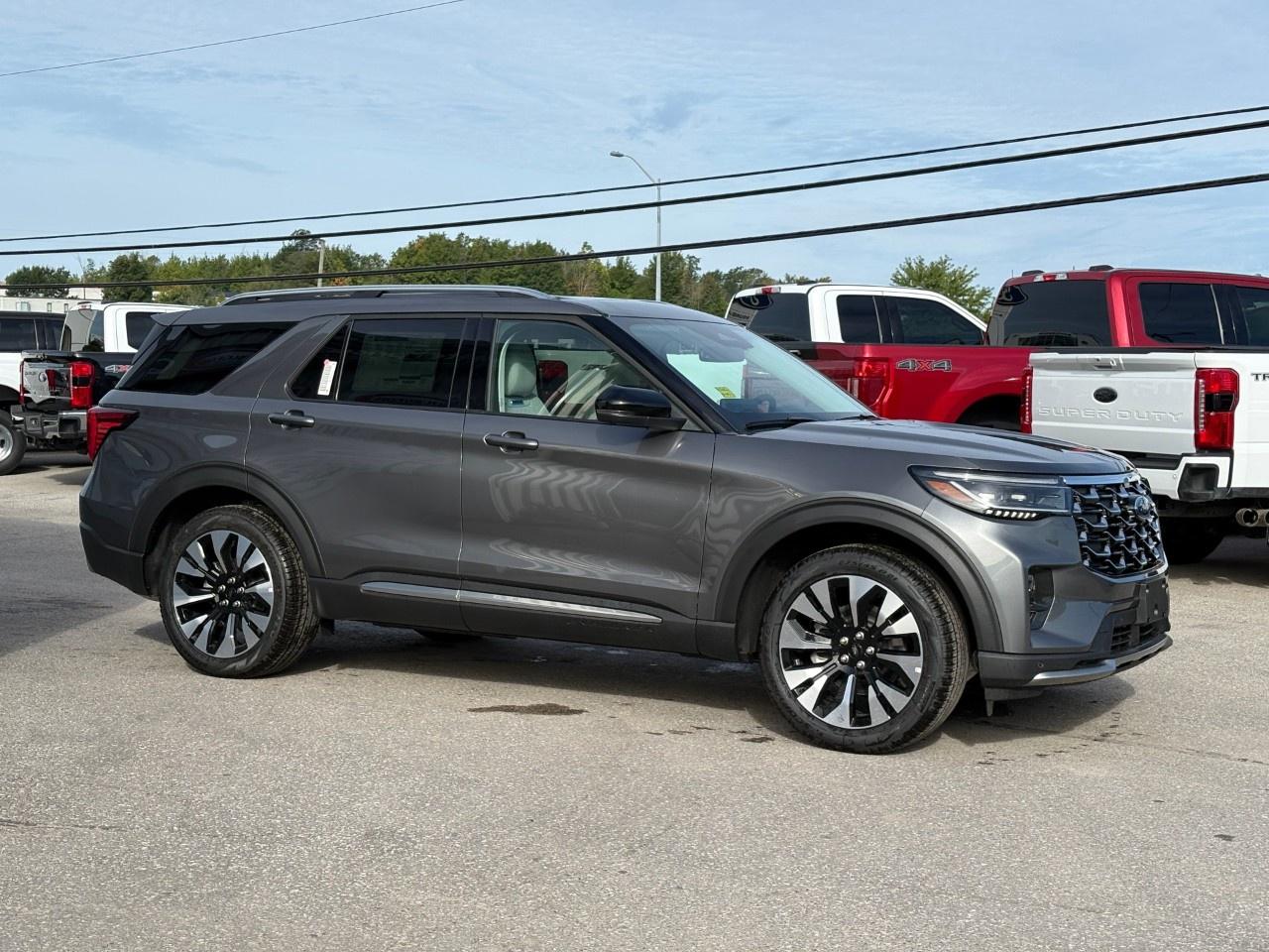 2026 Ford Explorer Platinum 4WD Photo