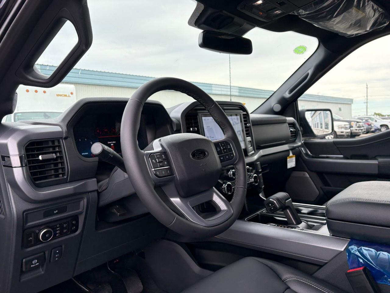 2026 Ford F-150 XLT 4WD SuperCrew 5.5' Box Photo