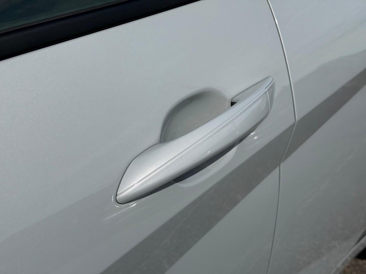 2026 Hyundai Elantra Essential IVT Photo