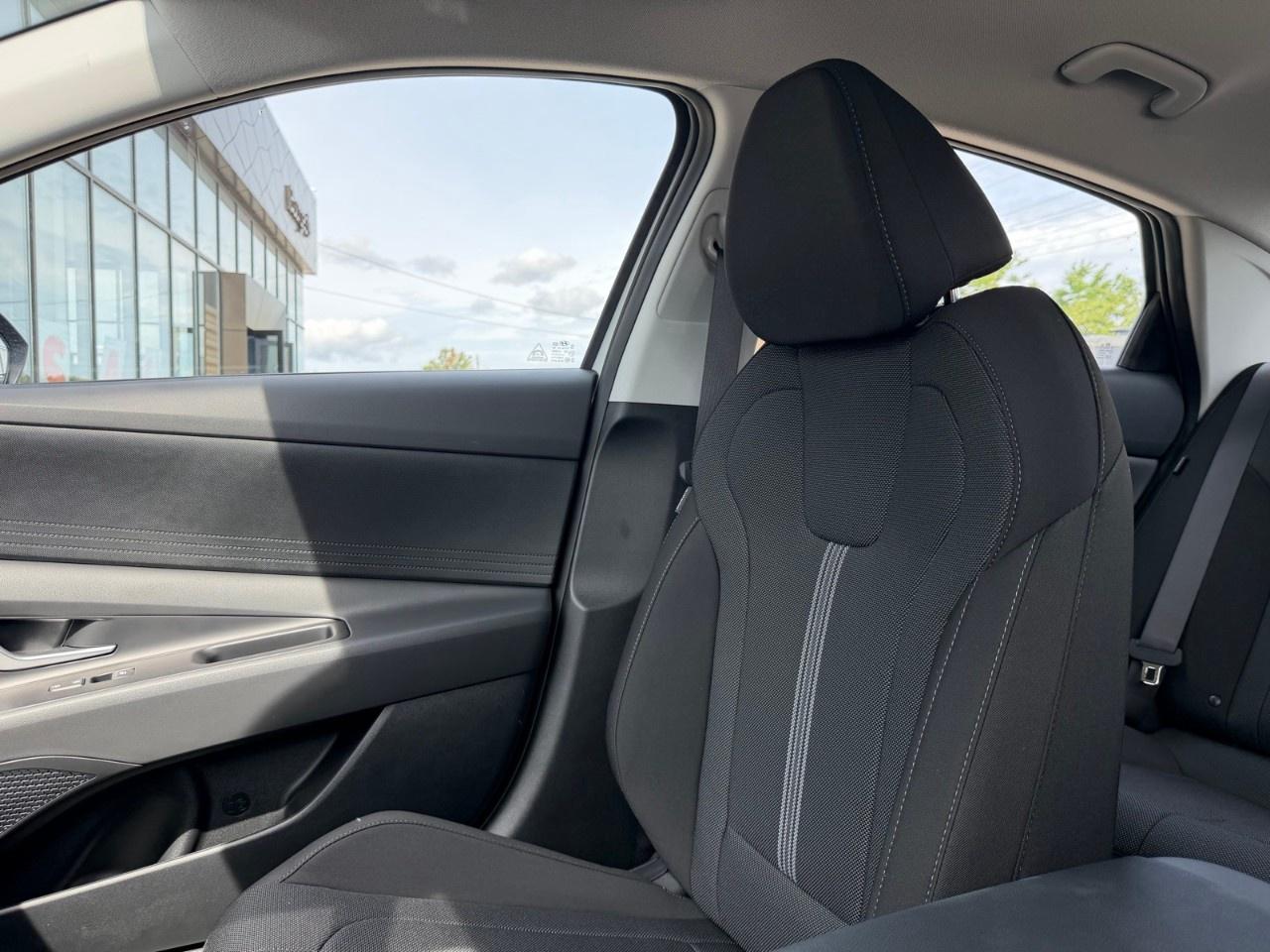 2026 Hyundai Elantra Essential IVT Photo