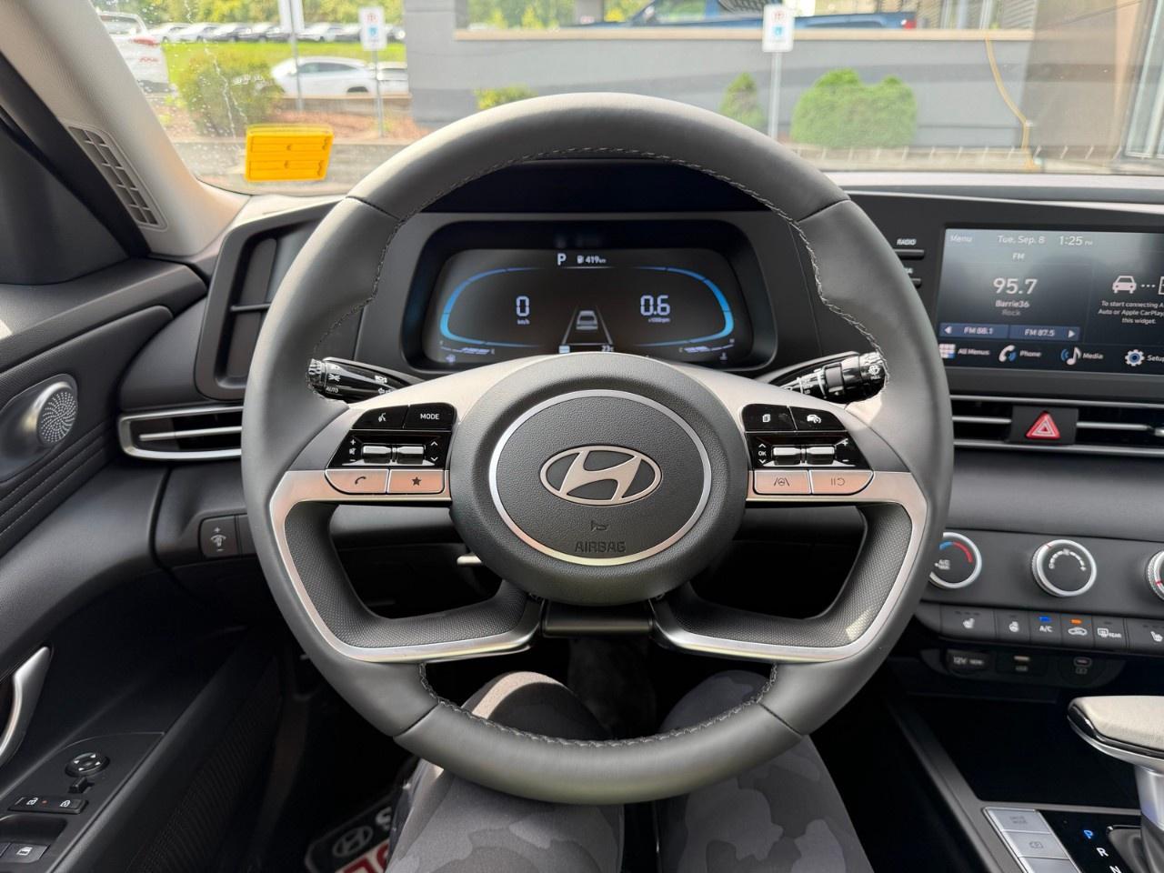 2026 Hyundai Elantra Preferred IVT Photo