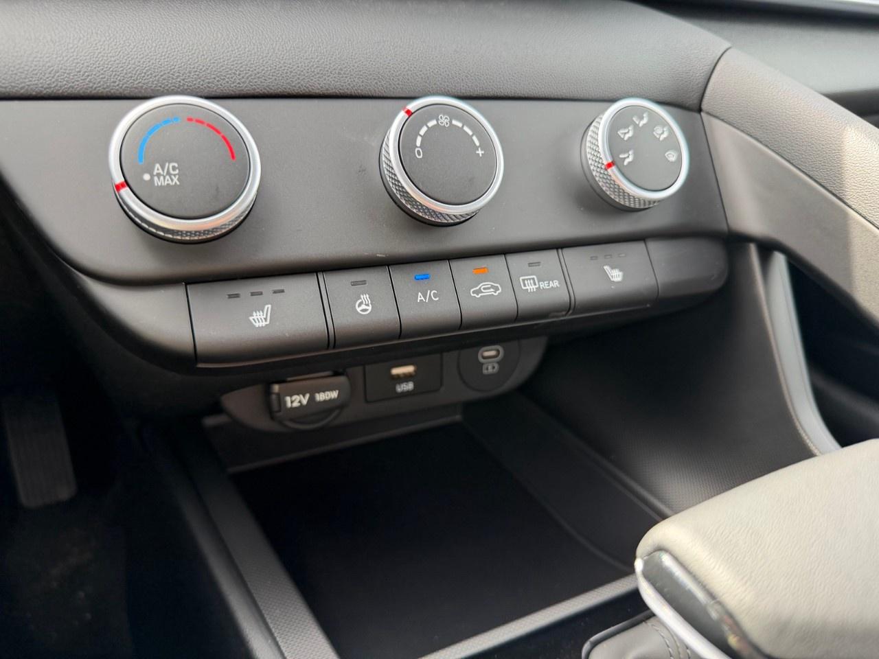 2026 Hyundai Elantra Preferred IVT Photo