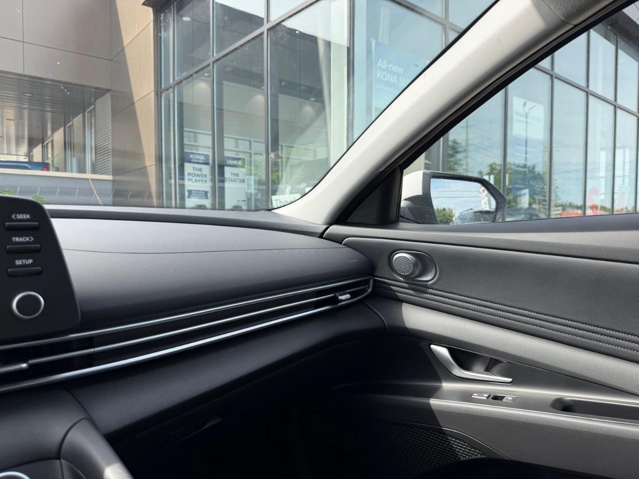 2026 Hyundai Elantra Preferred IVT Photo