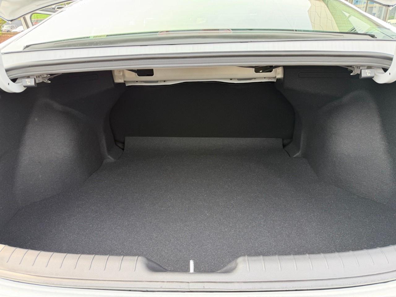 2026 Hyundai Elantra Preferred IVT Photo
