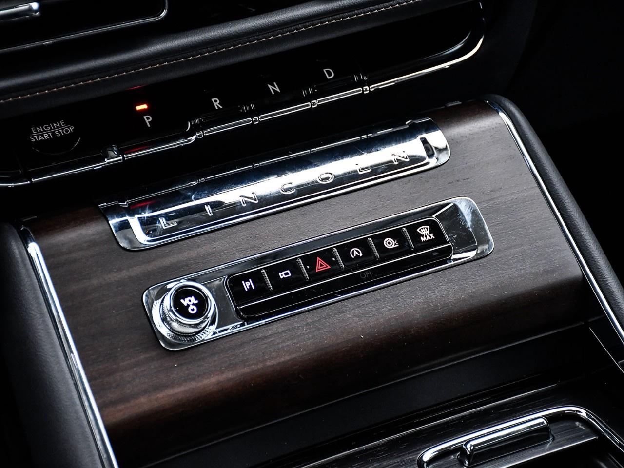 2027 Lincoln Aviator Reserve AWD Photo