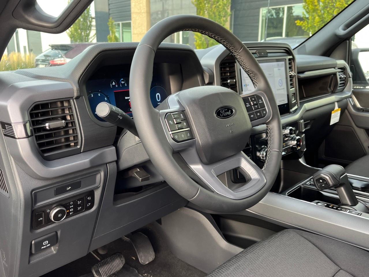 2026 Ford F-150 XLT 4WD SuperCrew 5.5' Box Photo