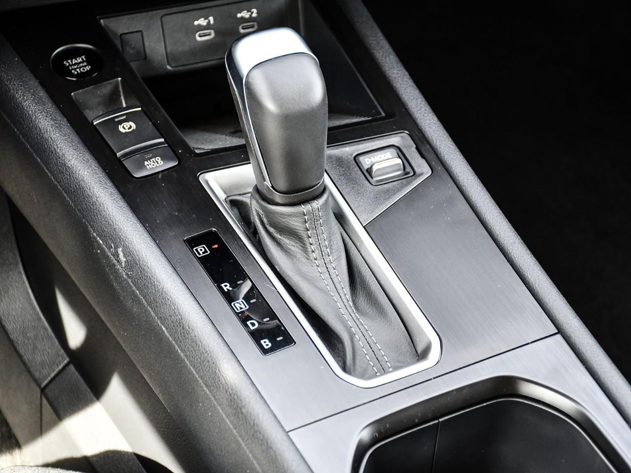 2025 Nissan Kicks SV HEATED SEATS | REMOTE START | BLIND SPOT MONITORING Photo