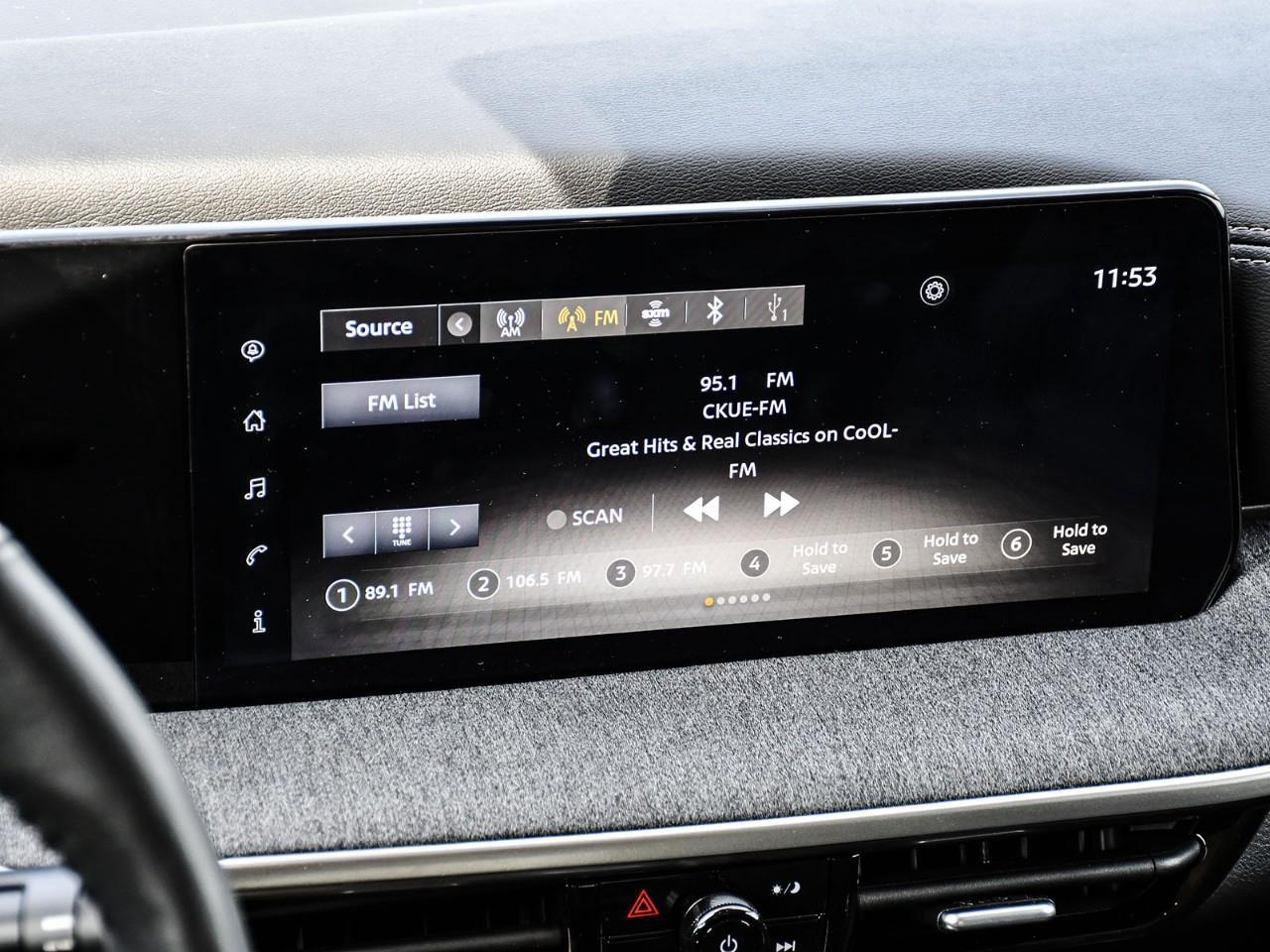 2025 Nissan Kicks SV HEATED SEATS | REMOTE START | BLIND SPOT MONITORING Photo