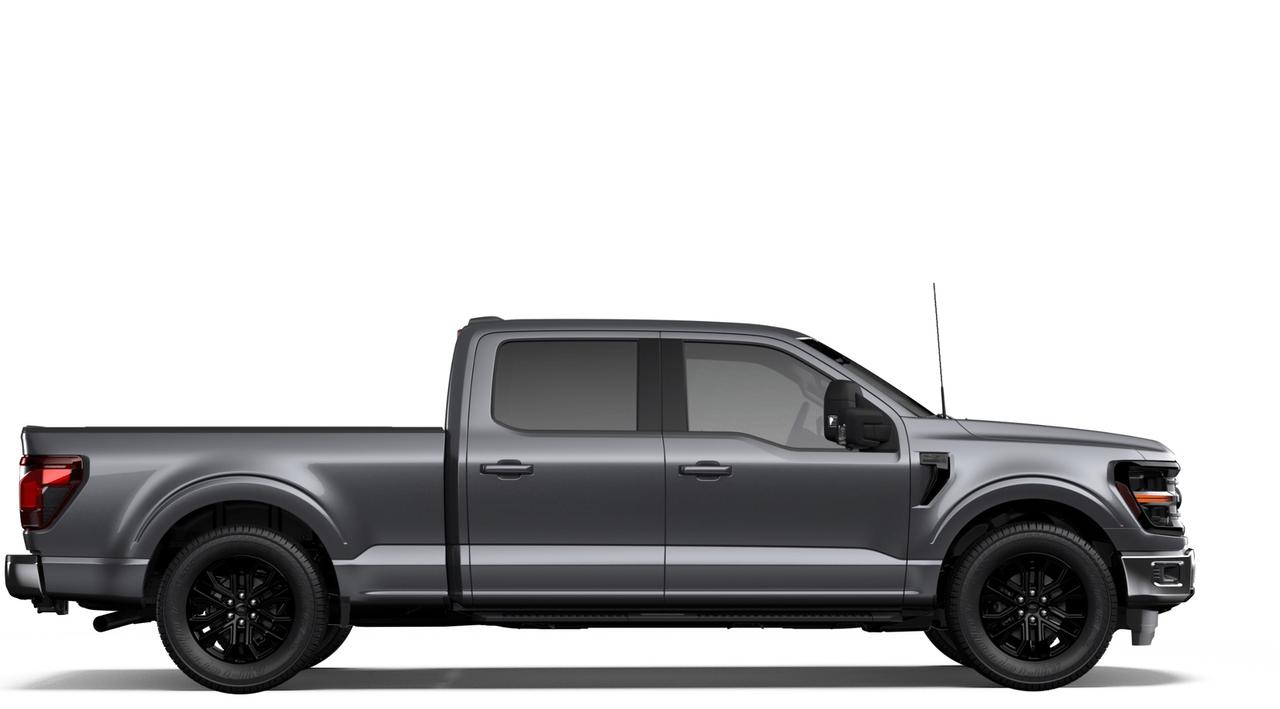 2026 Ford F-150 XLT 4WD SuperCrew 6.5' Box Photo4