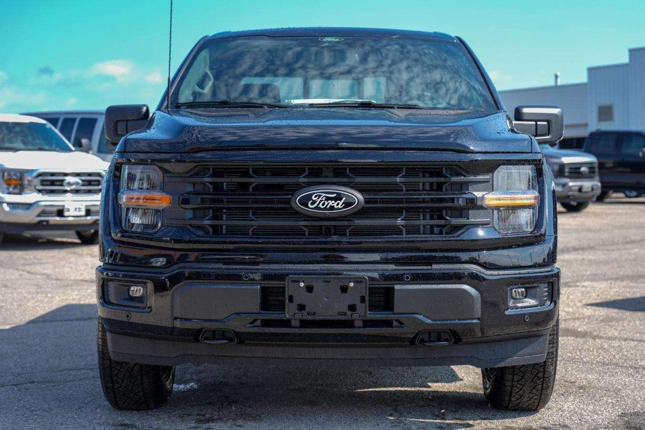 2026 Ford F-150 XLT 4X4 SUPERCREW 5.5' BOX ACTIVEX-TRIMMED SEATS Photo