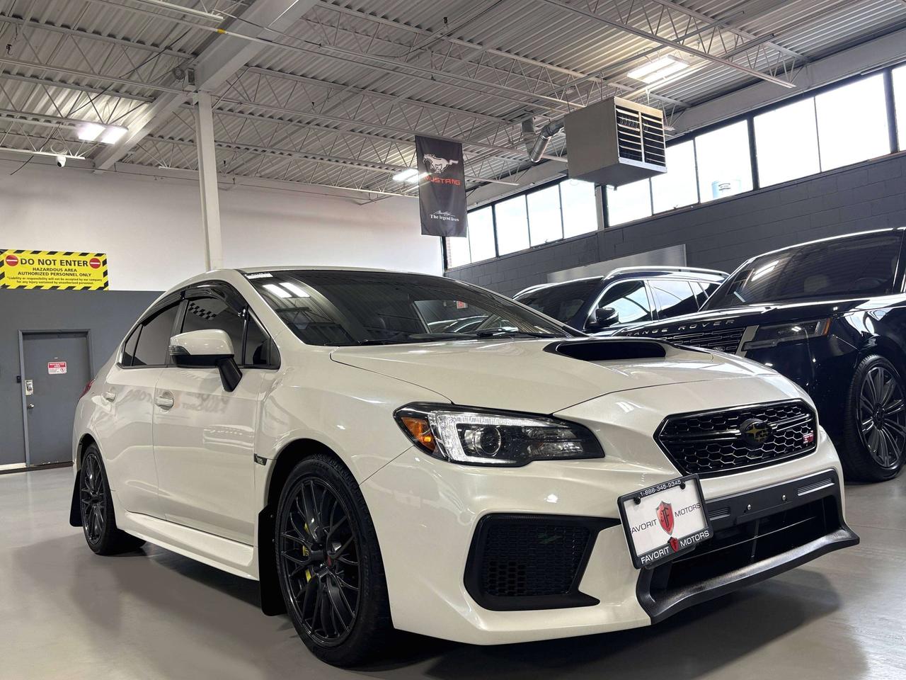 2019 Subaru WRX STI|AWD|MANUAL|COBBSFINTAKE|EXHAUST|ALCANTARA|CAM| Photo5