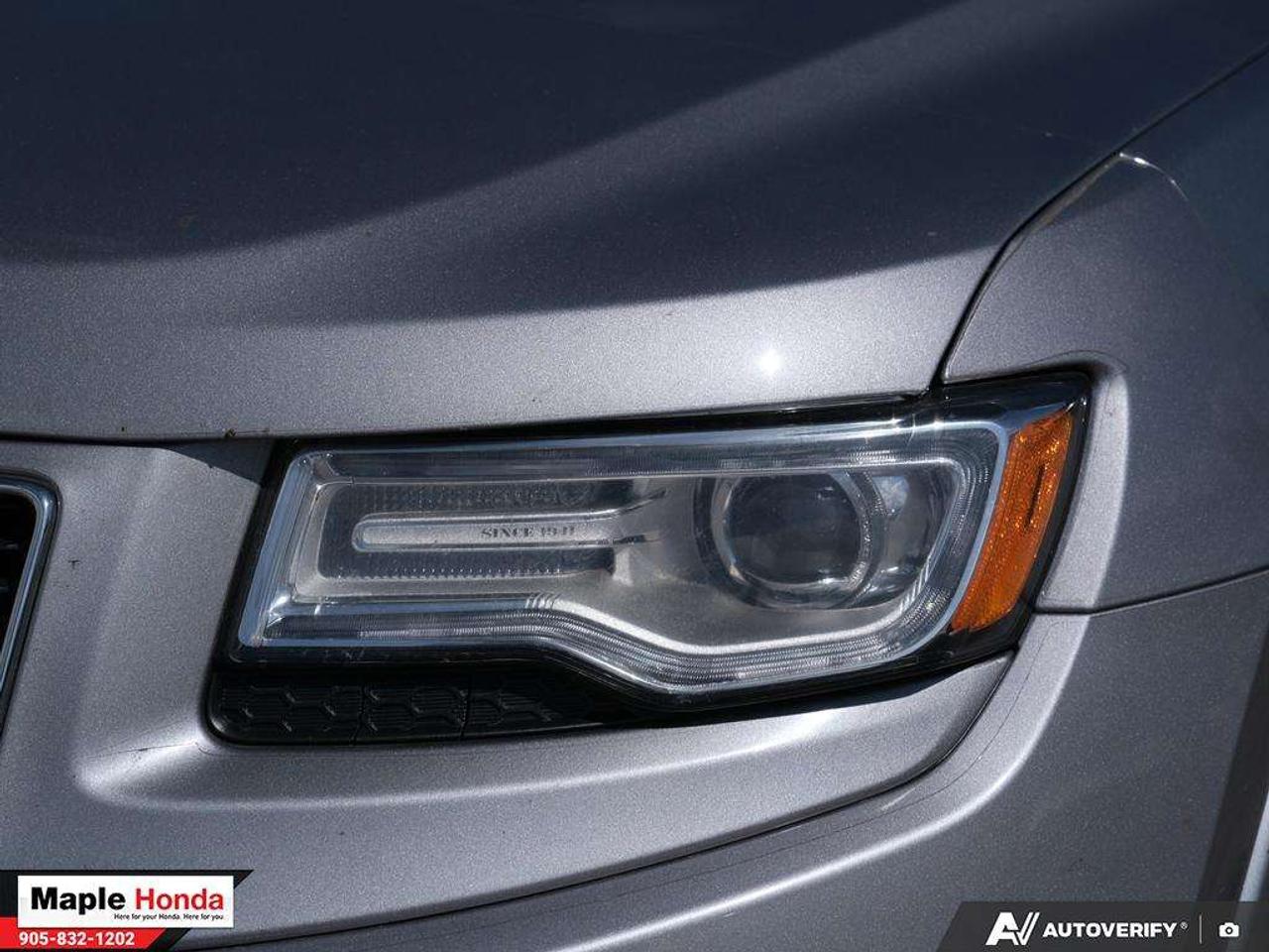 2015 Jeep Grand Cherokee Sunroof| Leather| Good Condition! Photo