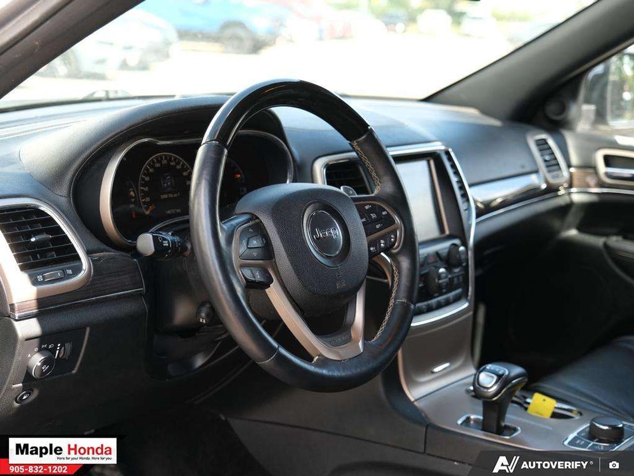 2015 Jeep Grand Cherokee Sunroof| Leather| Good Condition! Photo