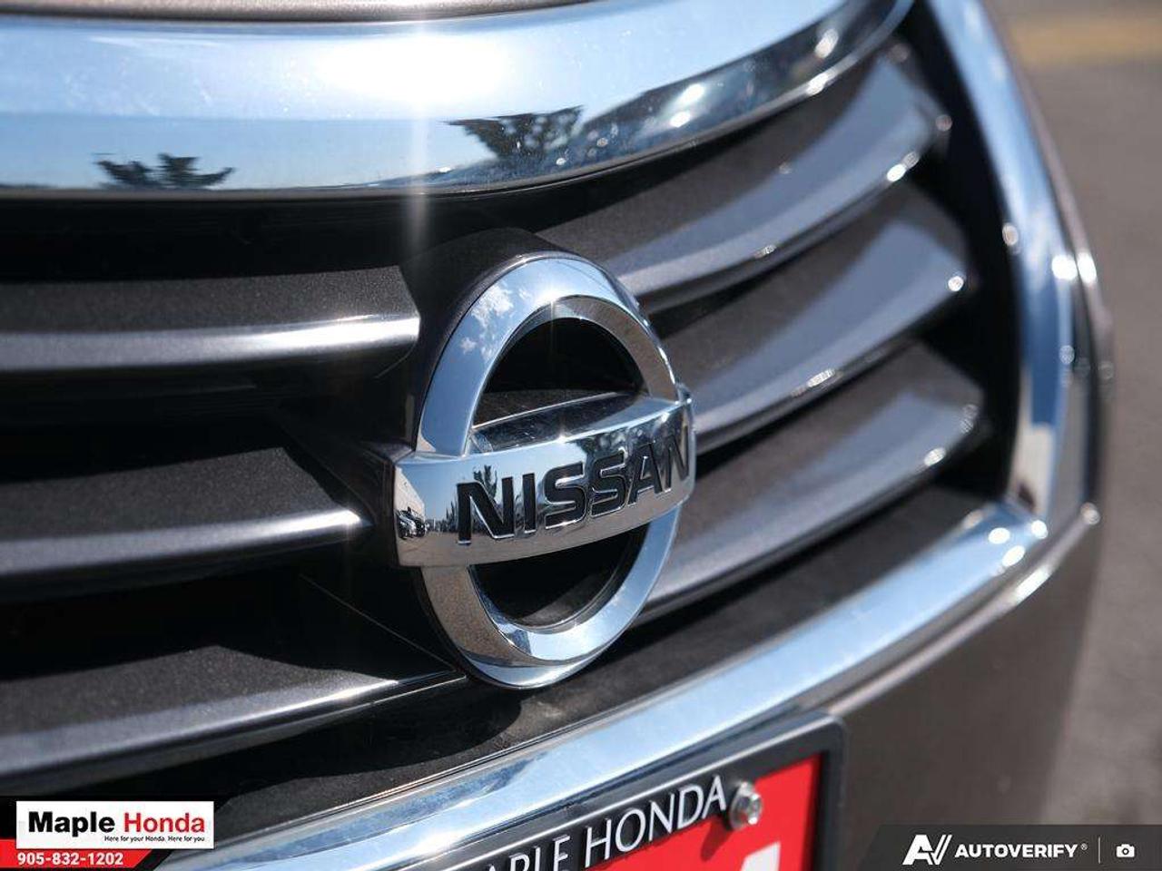 2014 Nissan Altima SV Photo