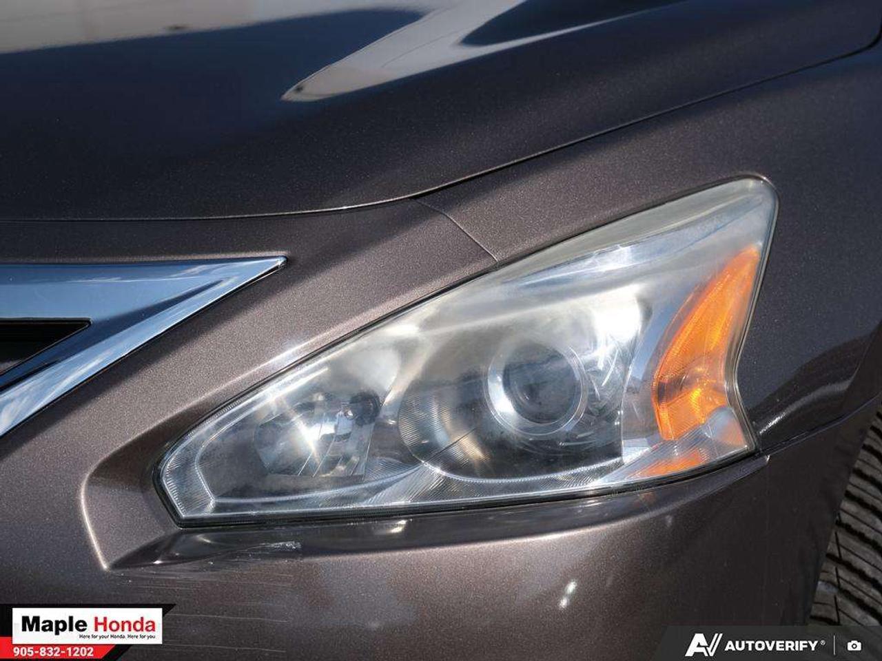 2014 Nissan Altima SV Photo